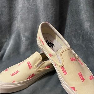 Vans Slip-On Multi-Logo Rutabaga